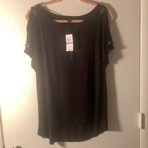 NWT Cable & Gauge women’s Blouse. Black. XL